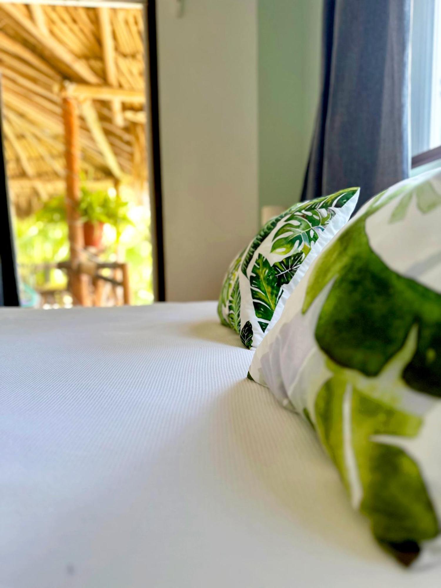 Hotel Sirenas Caribbean