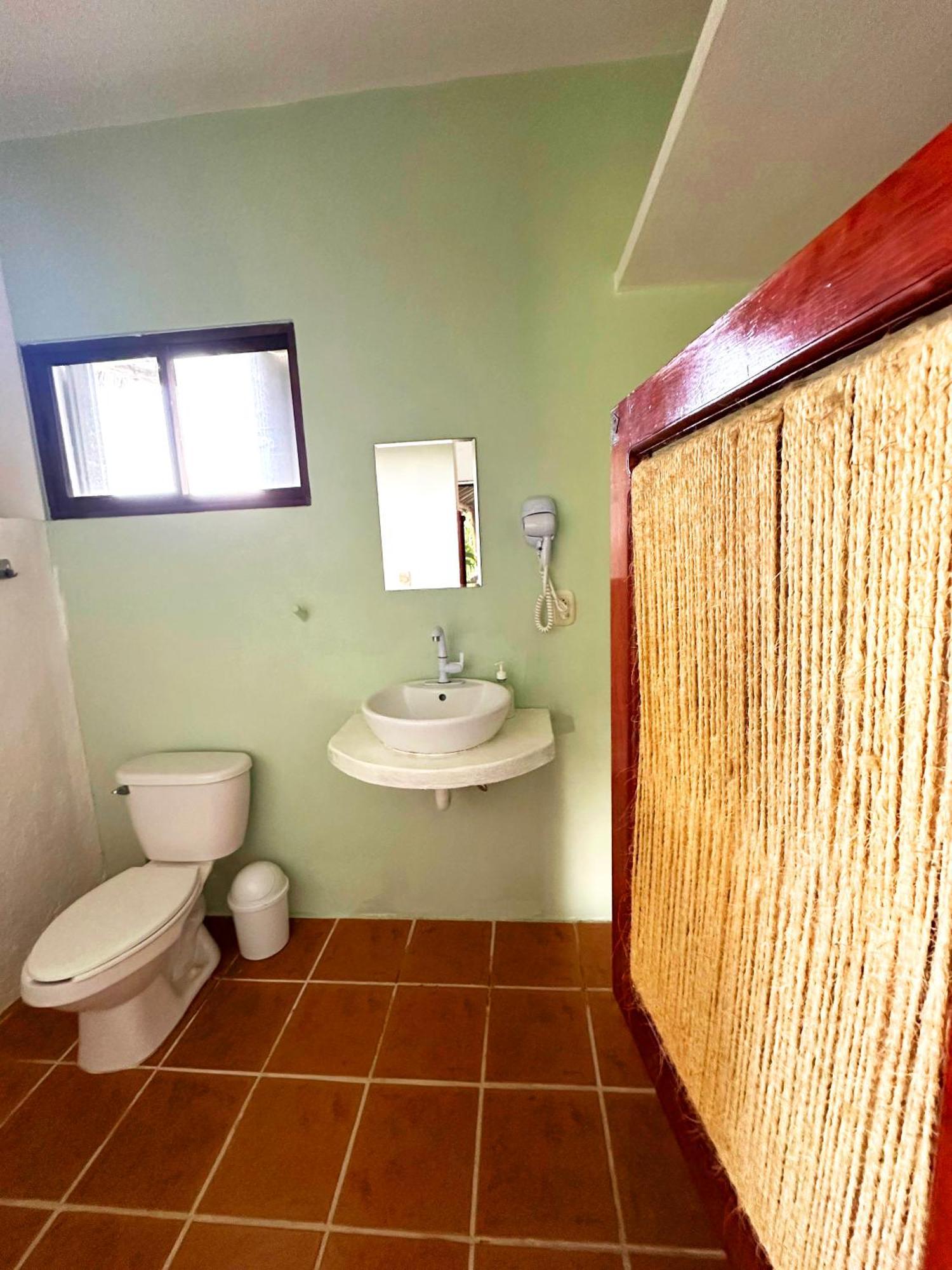 Hotel Sirenas Caribbean *