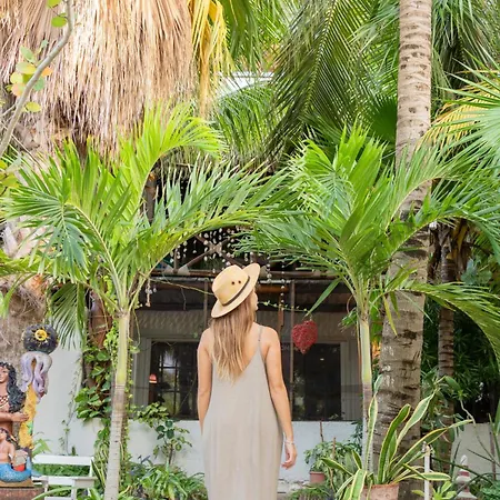 Sirenas Caribbean Rooms Holbox Exterior photo