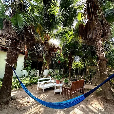 Sirenas Caribbean Rooms Holbox Exterior photo