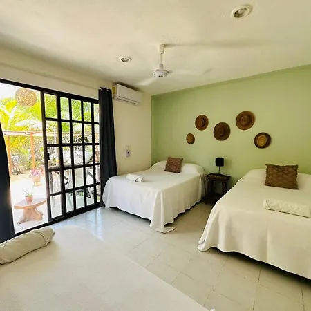 Sirenas Caribbean Rooms Holbox Exterior photo