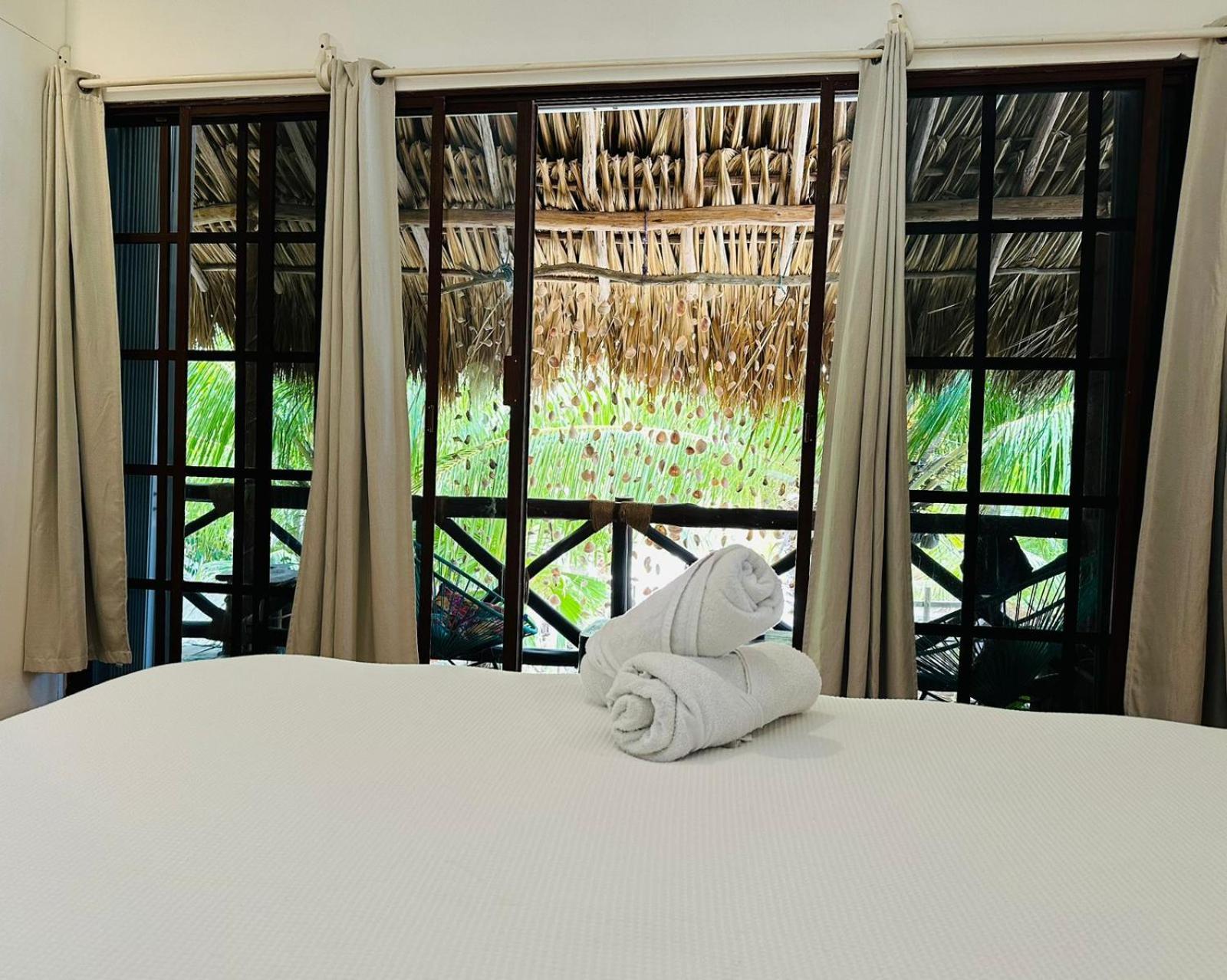 Sirenas Caribbean Holbox * Isla Holbox