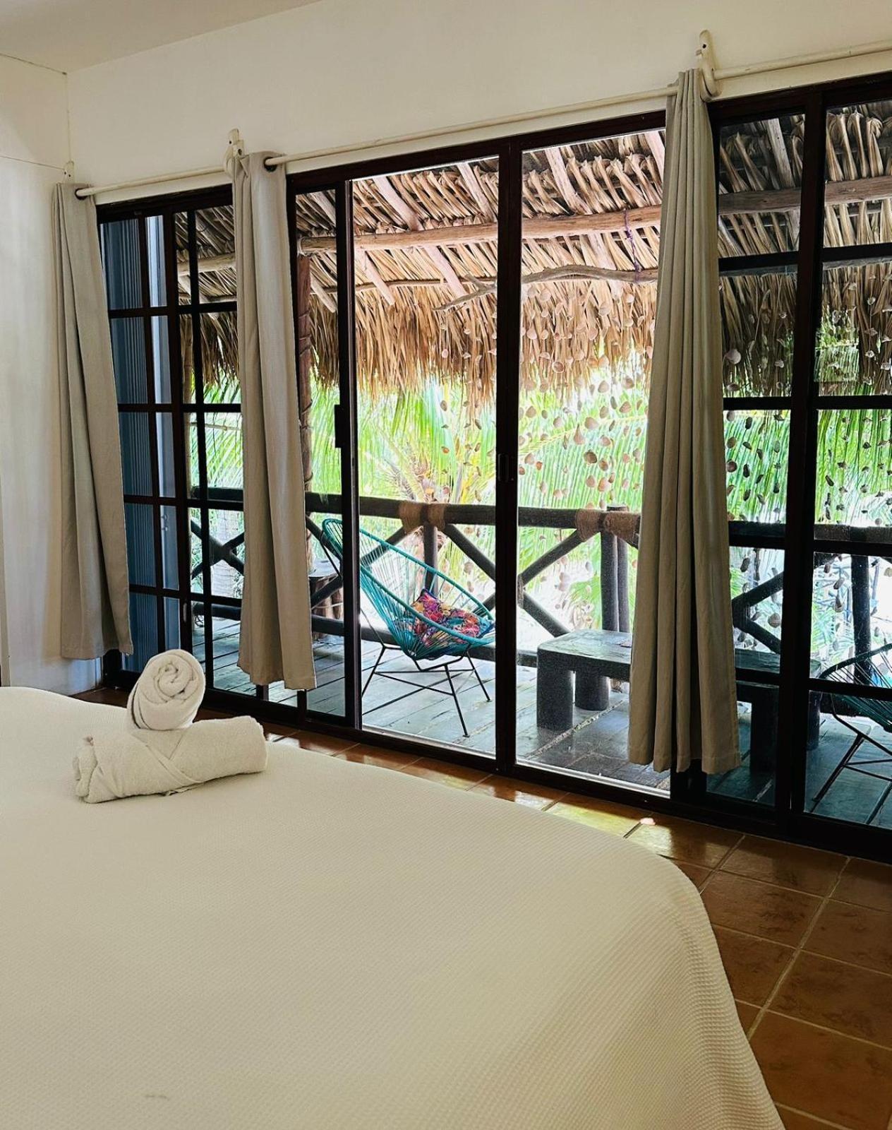 Sirenas Caribbean Holbox * Isla Holbox